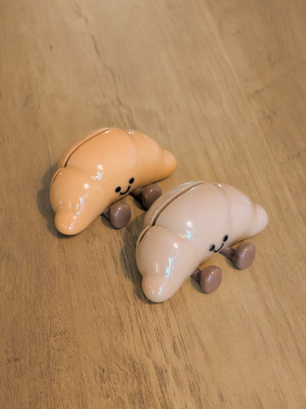 Croissant Photostand